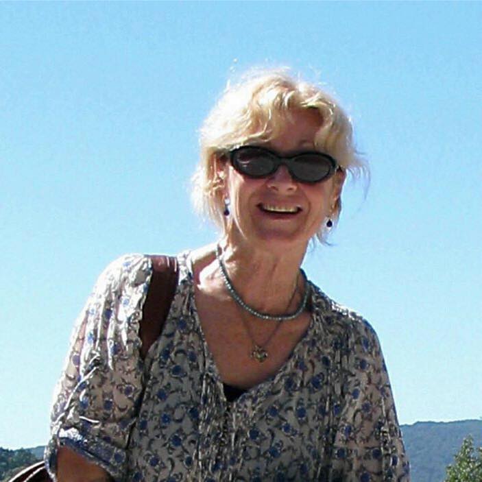 Petra-schmidt-editor-profile-shot-alt-generations